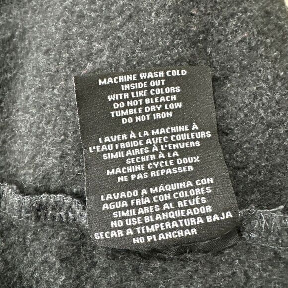 Disney Gray Merry Stitchmas Ugly Christmas Sweater W's M-L Satin Patch Pullover - Picture 9 of 9